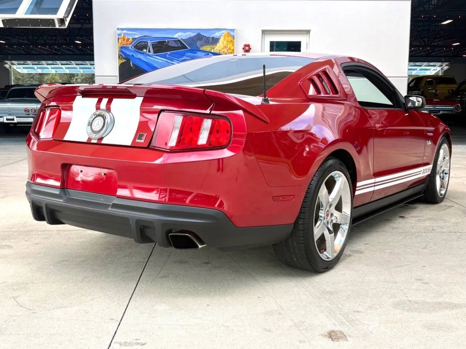2011 Ford S197 Mustang - Image 6 of 21