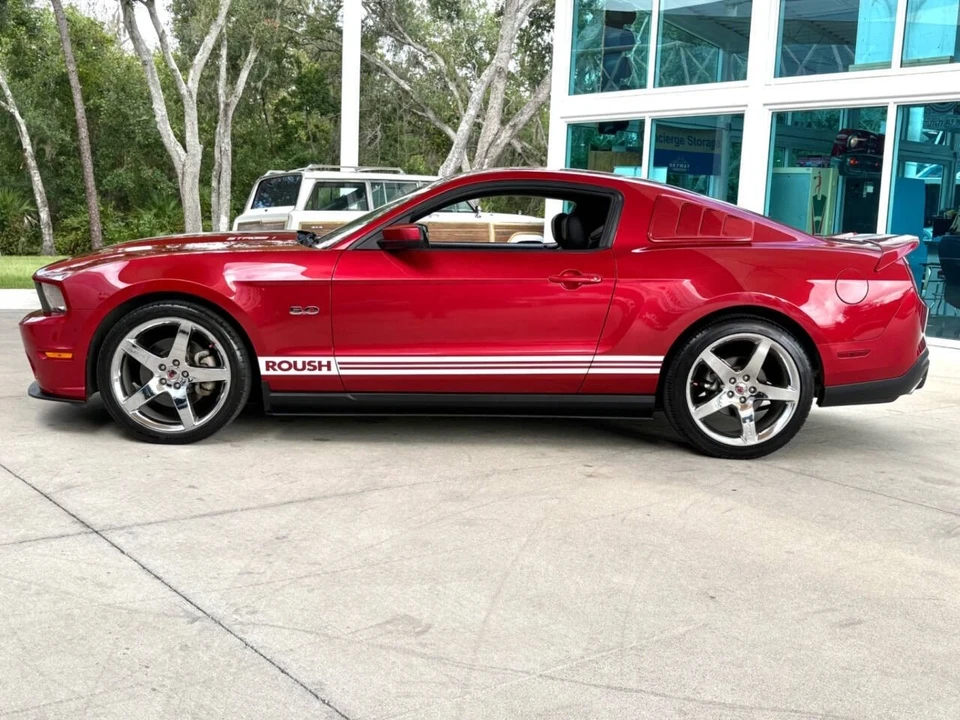 2011 Ford S197 Mustang - Image 11 of 21