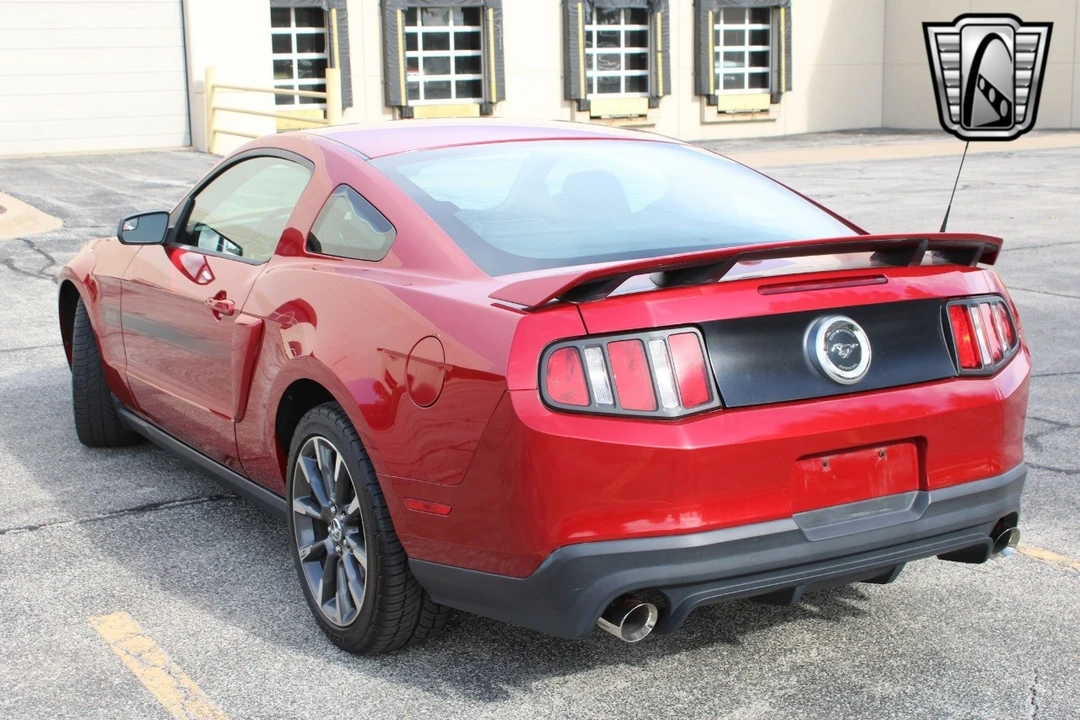 2011 Ford S197 Mustang - Image 7 of 12