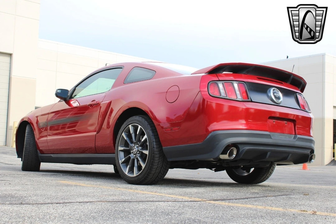 2011 Ford S197 Mustang - Image 8 of 12