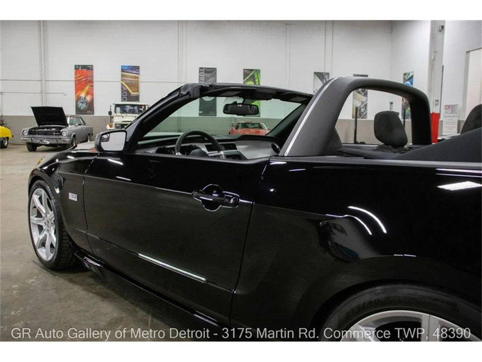 2011 Ford S197 Mustang - Image 22 of 31