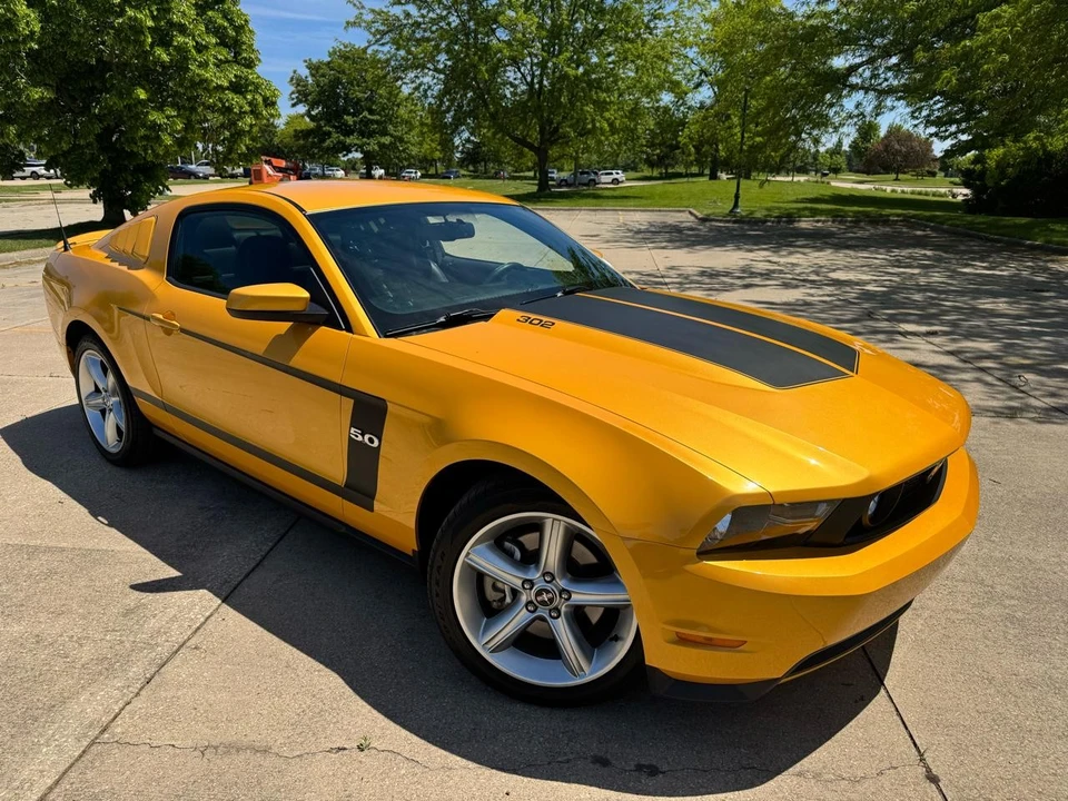 2011 Ford S197 Mustang GT - Image 6 of 31