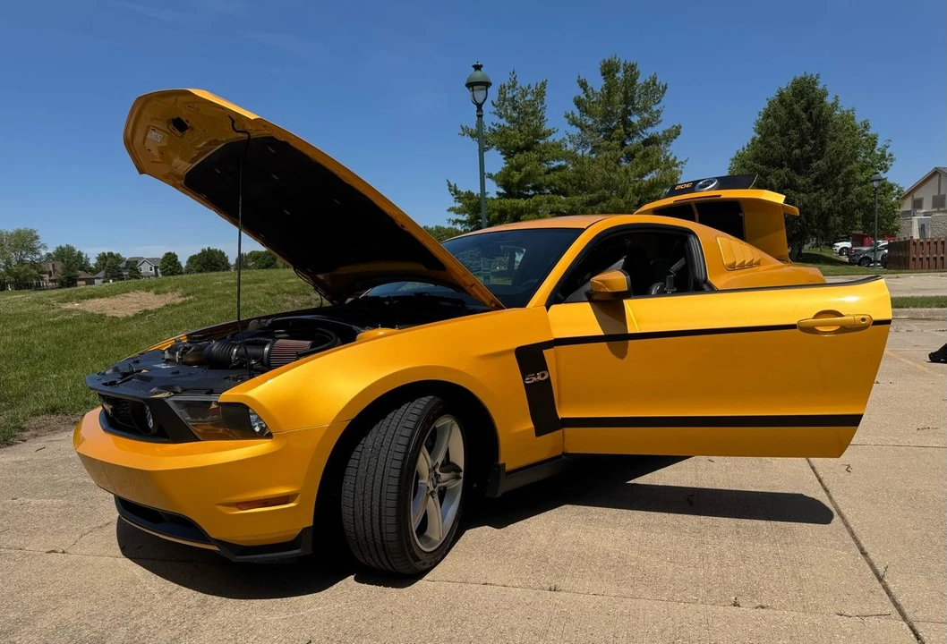 2011 Ford S197 Mustang GT - Image 11 of 31