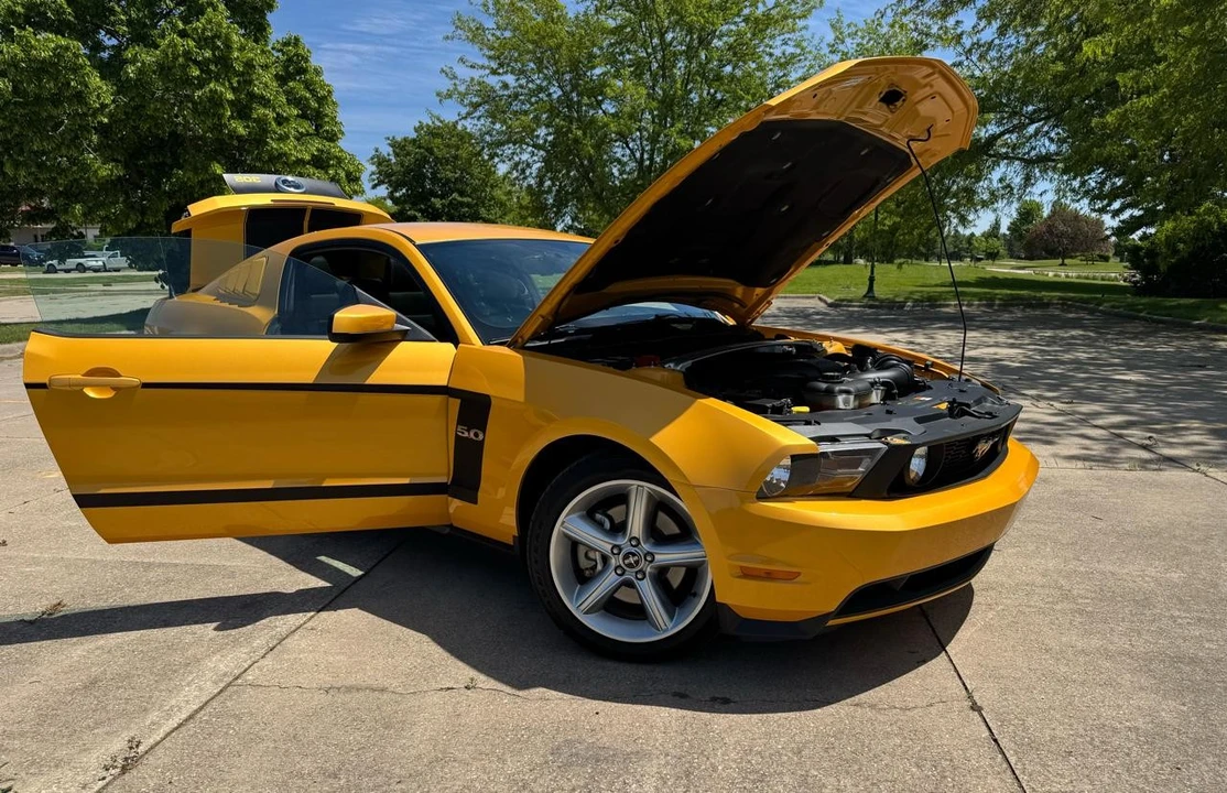 2011 Ford S197 Mustang GT - Image 10 of 31