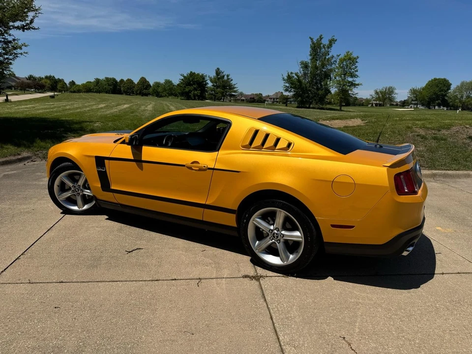 2011 Ford S197 Mustang GT - Image 3 of 31