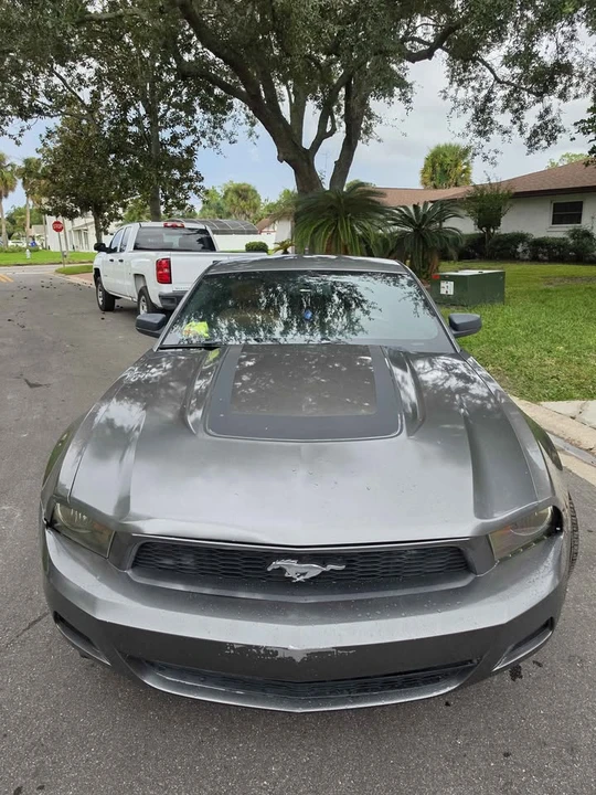 2011 Ford S197 Mustang - Image 2 of 11