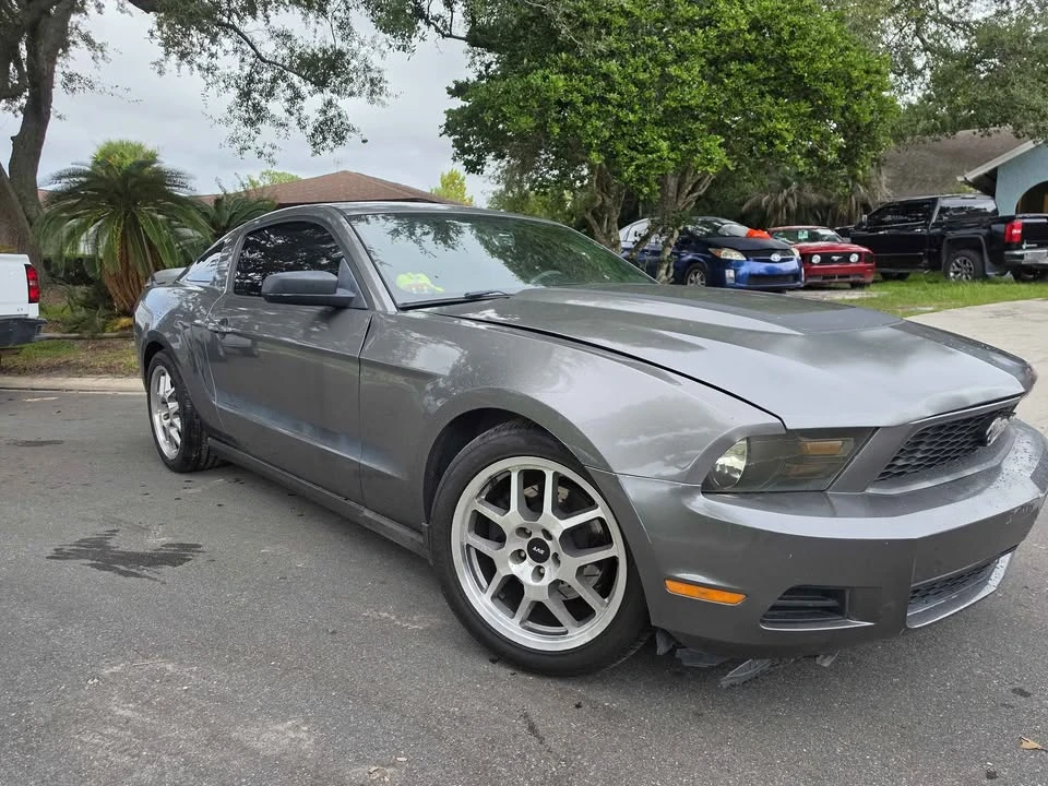 2011 Ford S197 Mustang - Image 3 of 11