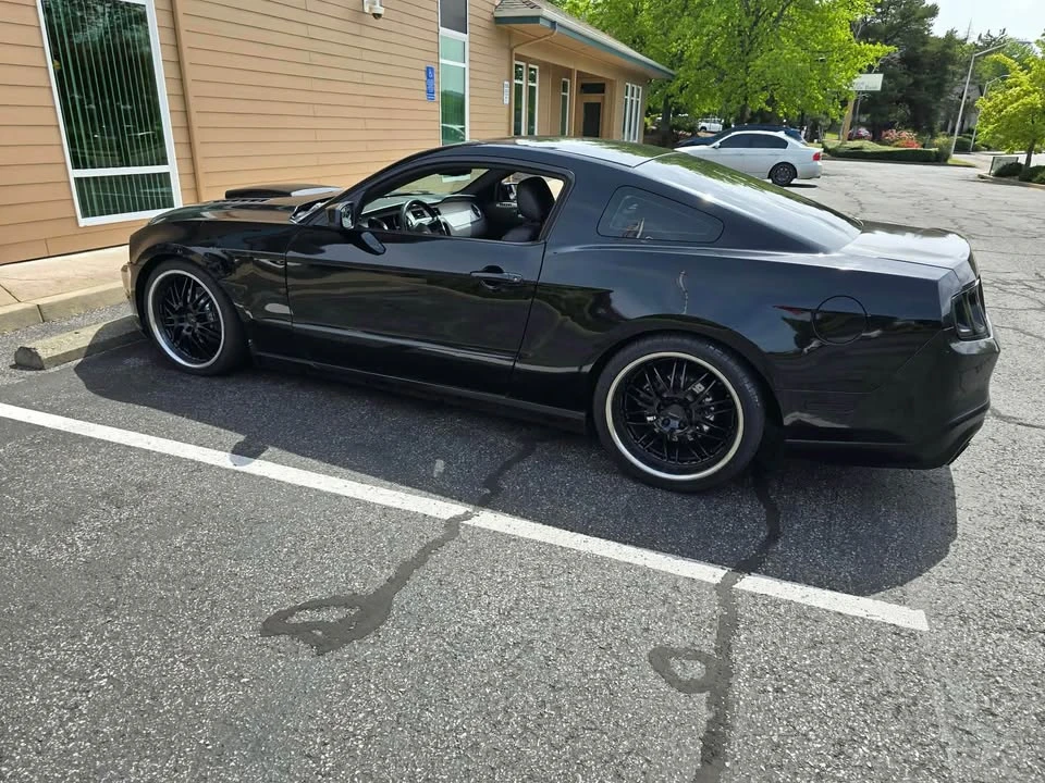 2011 Ford S197 Mustang GT - Image 4 of 18
