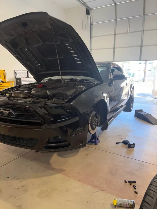 2011 Ford S197 Mustang GT - Image 11 of 18