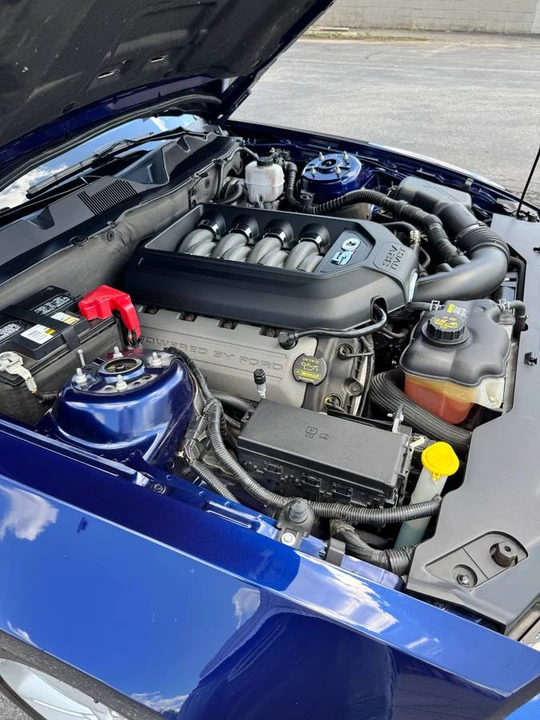 2011 Ford S197 Mustang GT - Image 7 of 16