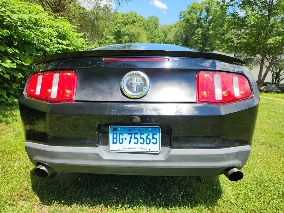2011 Ford S197 Mustang - Image 6 of 13