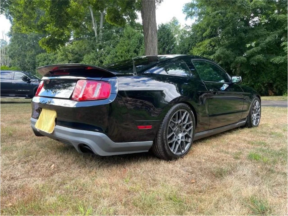 2011 Ford S197 Mustang - Image 7 of 16