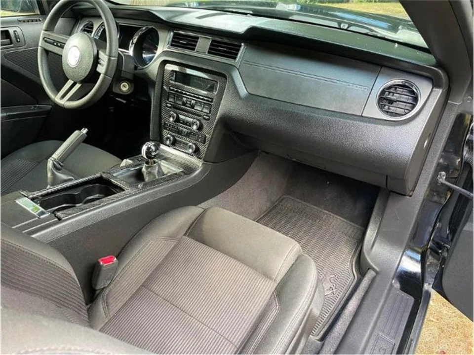 2011 Ford S197 Mustang - Image 12 of 16