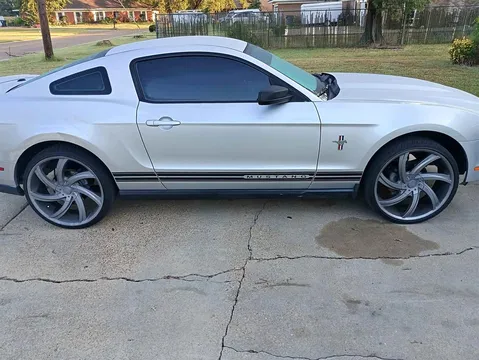 2011 Ford Mustang Boss 302 Coupe 2D