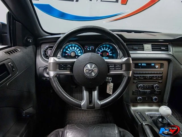 2011 Ford S197 Mustang - Image 13 of 21