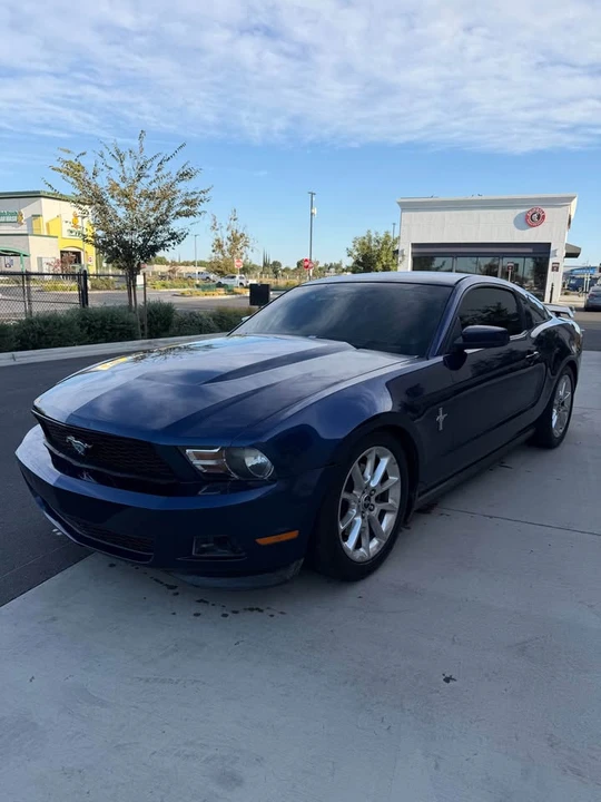 2011 Ford S197 Mustang - Image 11 of 13