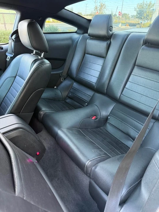 2011 Ford S197 Mustang - Image 10 of 13