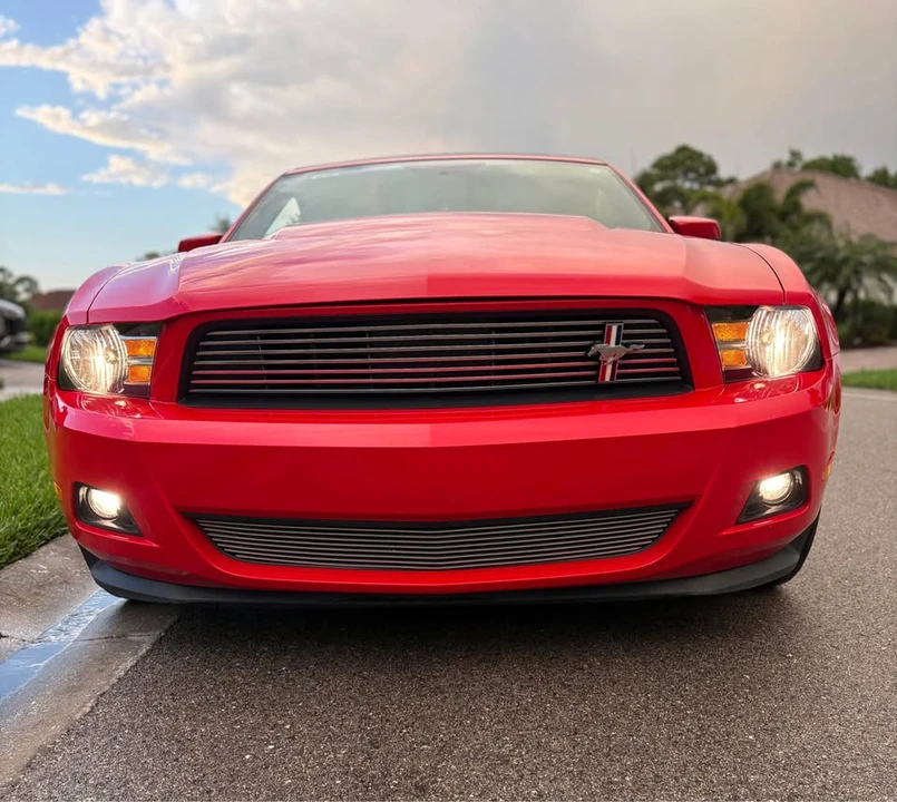 2011 Ford S197 Mustang - Image 6 of 10