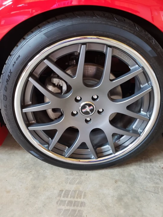 2011 Ford S197 Mustang - Image 14 of 28