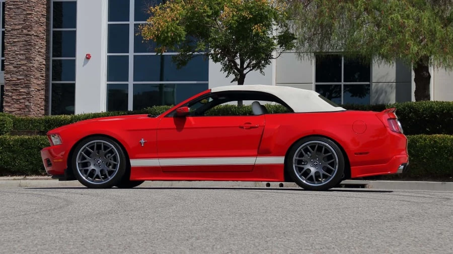 2011 Ford S197 Mustang - Image 2 of 25