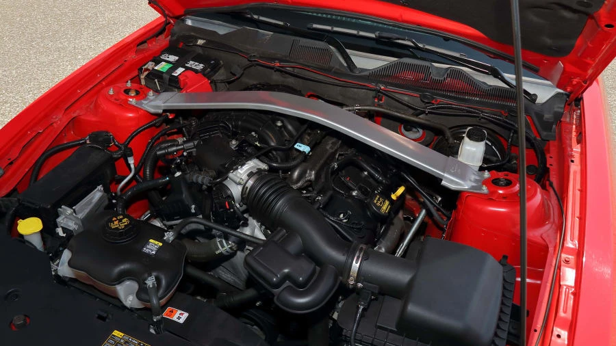 2011 Ford S197 Mustang - Image 6 of 25