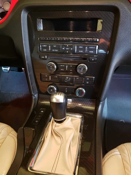 2011 Ford S197 Mustang - Image 23 of 28