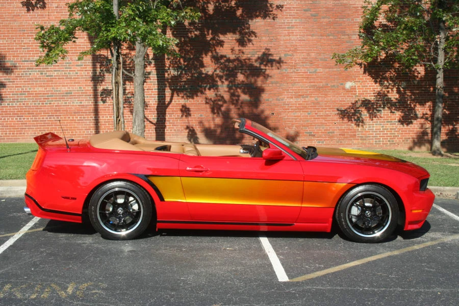 2011 Ford S197 Mustang - Image 2 of 8
