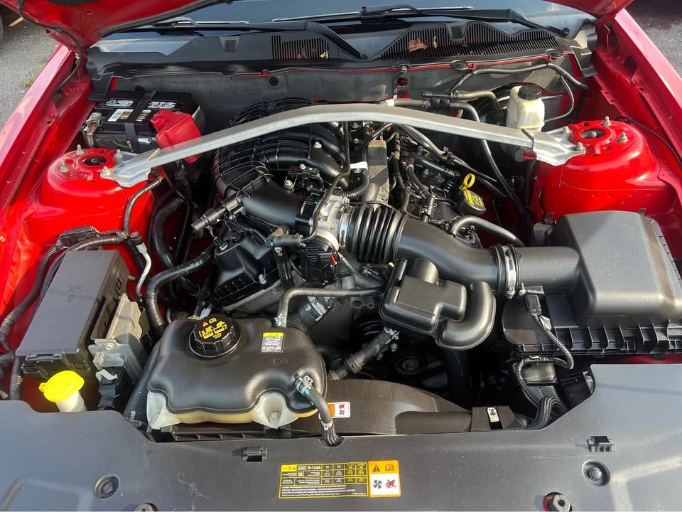 2011 Ford S197 Mustang - Image 15 of 15