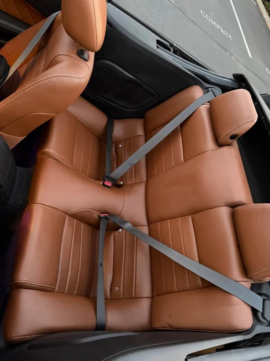 2011 Ford S197 Mustang - Image 10 of 17