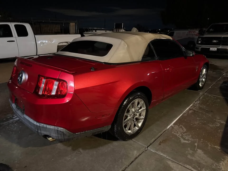 2011 Ford S197 Mustang - Image 3 of 7