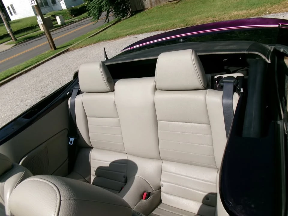 2011 Ford S197 Mustang - Image 13 of 17