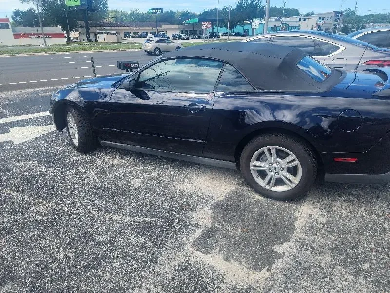 2011 Ford S197 Mustang - Image 9 of 15