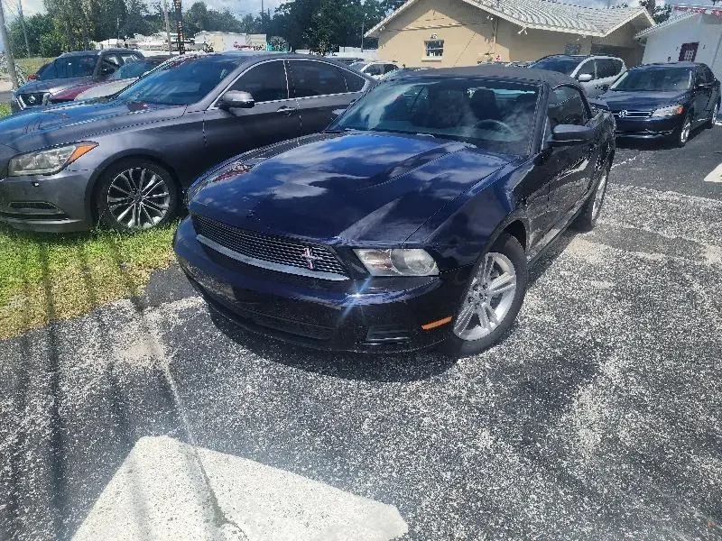 2011 Ford S197 Mustang - Image 2 of 15