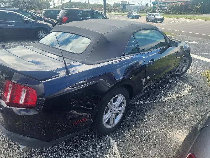 2011 Ford S197 Mustang - Image 6 of 15