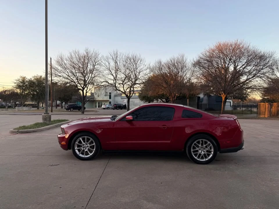 2011 Ford S197 Mustang - Image 7 of 17