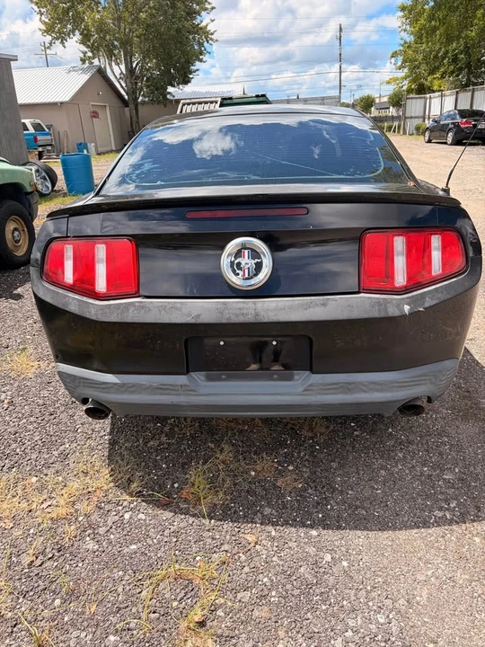 2011 Ford S197 Mustang - Image 5 of 11