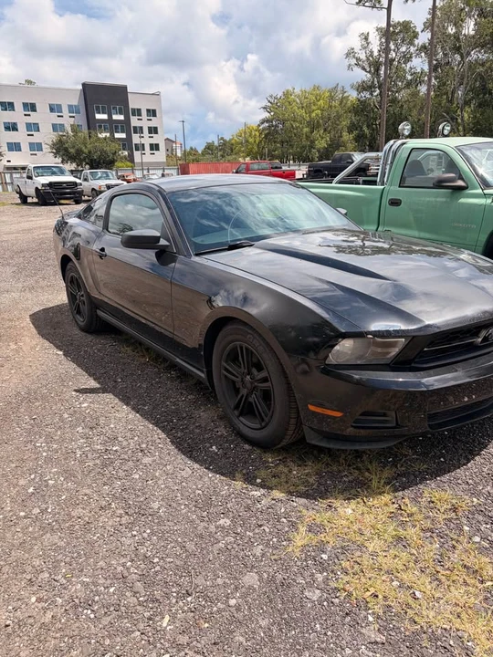2011 Ford S197 Mustang - Image 3 of 11