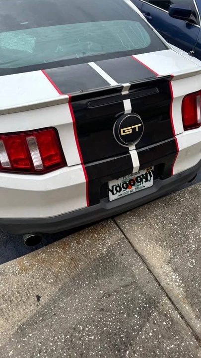 2011 Ford S197 Mustang - Image 6 of 6