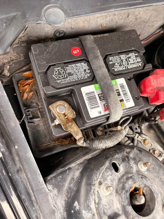 2011 Ford S197 Mustang - Image 10 of 11