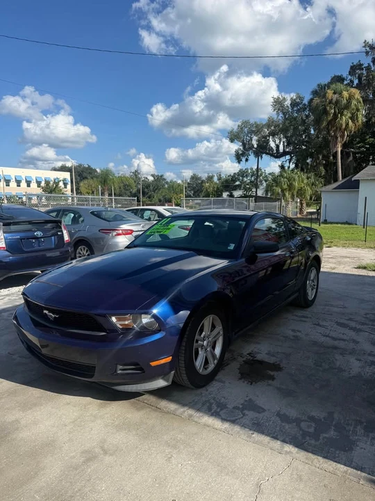 2011 Ford S197 Mustang - Image 2 of 7