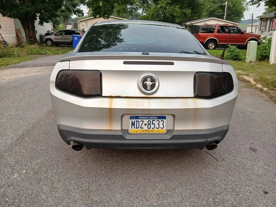 2011 Ford S197 Mustang - Image 8 of 13