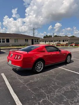 2011 Ford Mustang Coupe 2D