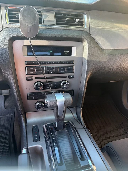 2011 Ford S197 Mustang - Image 11 of 12