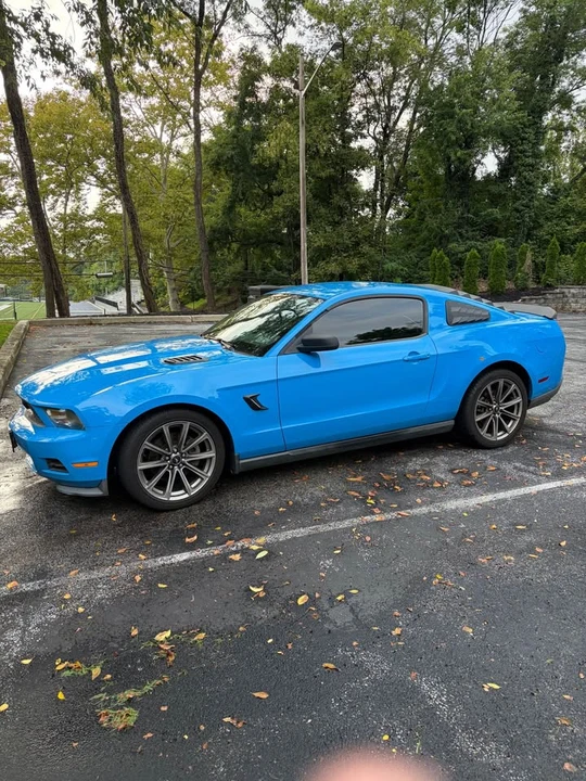 2011 Ford S197 Mustang - Image 6 of 12