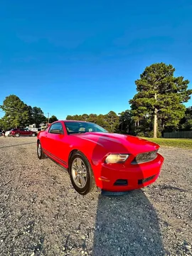 2011 Ford Mustang Coupe 2D