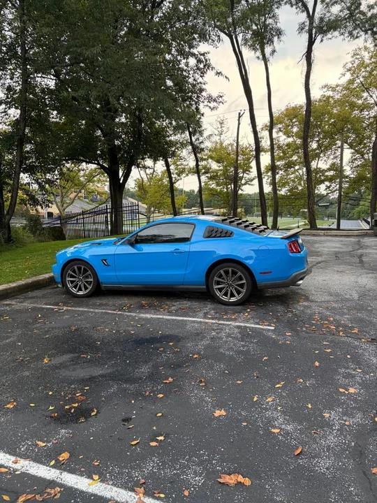 2011 Ford S197 Mustang - Image 3 of 12