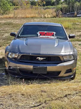 2011 Ford Mustang Coupe 2D