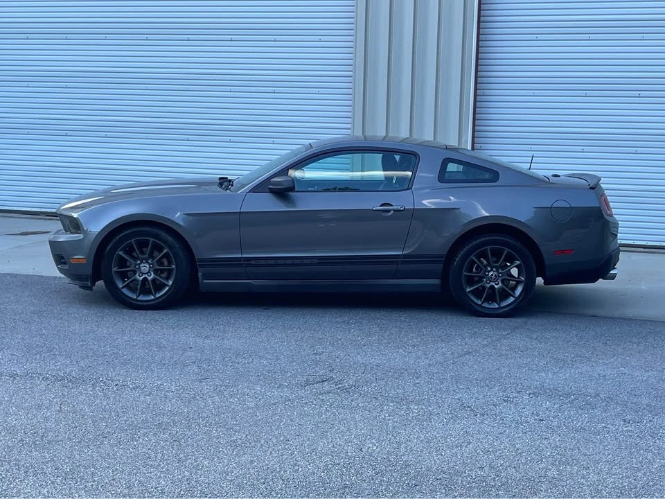 2011 Ford S197 Mustang - Image 3 of 17