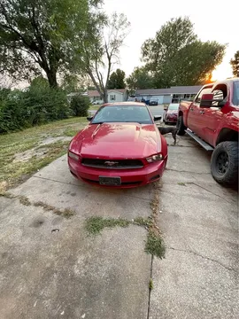 2011 Ford Mustang Coupe 2D