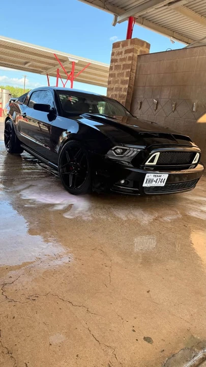 2011 Ford S197 Mustang - Image 3 of 10